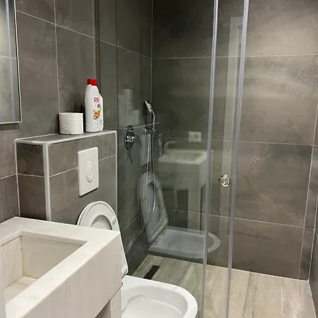 Tirana Central Stay *