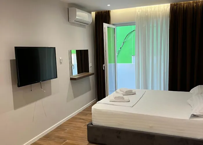 Tirana Central Stay * Tiran